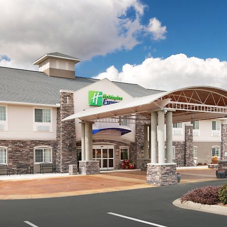 Holiday Inn Express Monticello By Ihg Exteriör bild