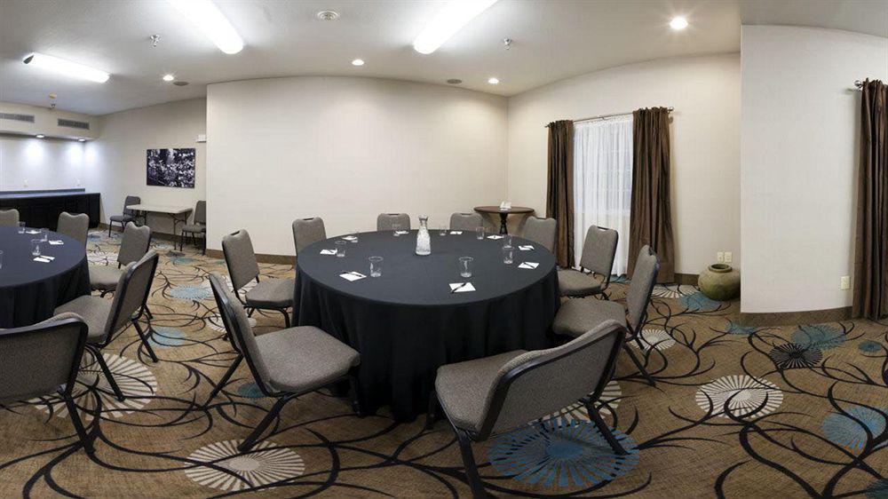 Holiday Inn Express Monticello By Ihg Exteriör bild