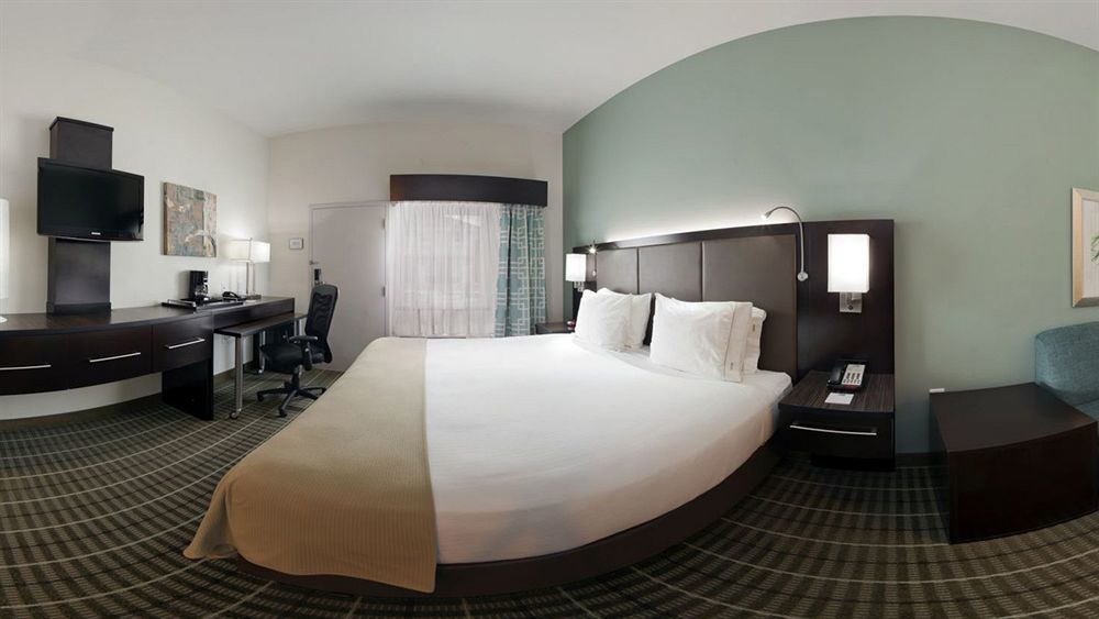 Holiday Inn Express Monticello By Ihg Exteriör bild